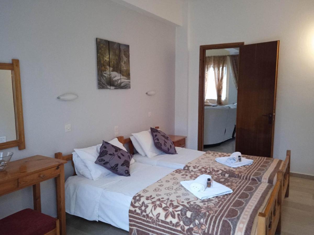 Villa Kaloudis Rooms Агиос-Георгиос Экстерьер фото